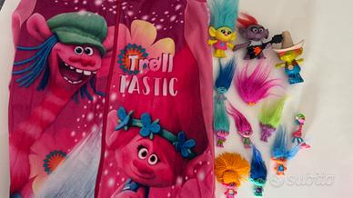 Tuta TROLLS bambina con 12 figurine trolls