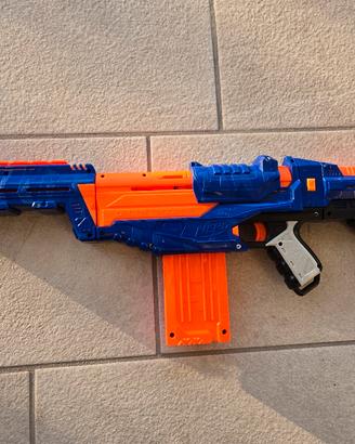 Nerf 6 fucili blaster.