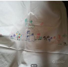 Coppia tende ricamate a mano