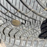 Gomme  kumho 225/45/r19 m+s