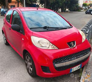 Peugeot 107 anno 2011