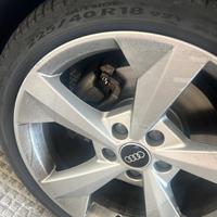 Cerchi a3 da 18 originali audi PREZZO TRATTABILE