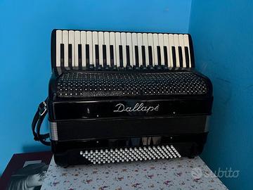 Fisarmonica Dellapè 120 bassi