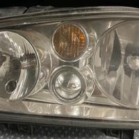 Faro anteriore Golf 4