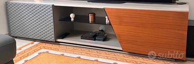 Mobile TV Cattelan Aston