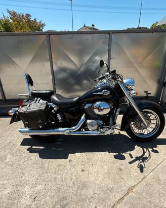 Honda shadow vt 750