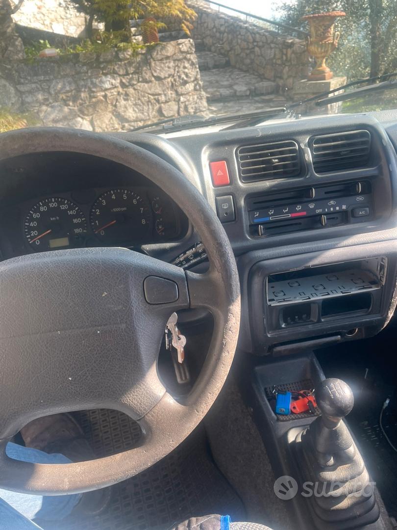 Suzuki Jimny 2003 photo 5