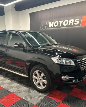 Toyota RAV 4 RAV4 2.2 150 CV Exclusive