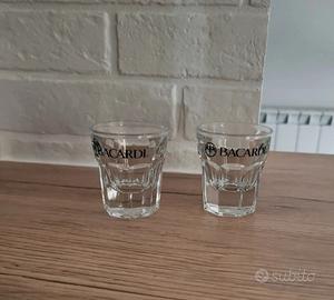Bicchierini per rum Bacardi