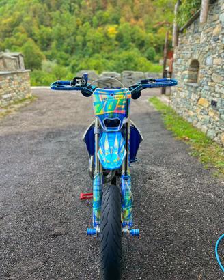 paramani moto