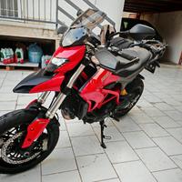 ducati hypermotard 821