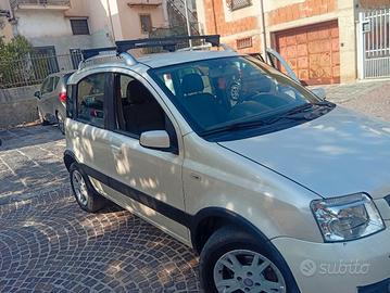 fiat panda 4x4 GPL con gancio traino 