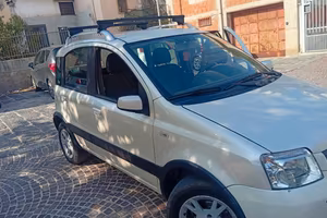 fiat panda 4x4 GPL con gancio traino 