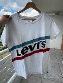 T-Shirt Levi's