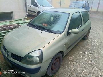 Renault clio