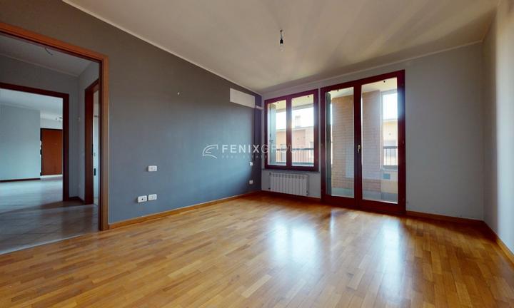 AMPIO BILOCALE MANSARDATO