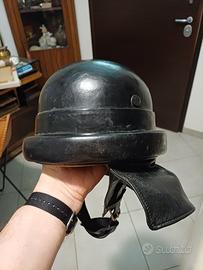 Antichi caschi MILITARI 