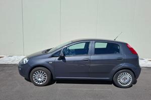 Auto FIAT PUNTO 1.2 Street 2015 - Neopatentati