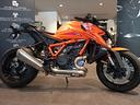 ktm-1390-super-duke-r