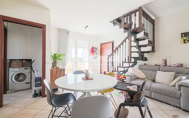 ATTICO CON AMPIO TERRAZZO