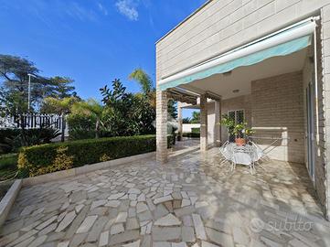 VILLA SINGOLA A BARI