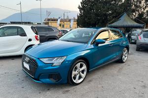 Audi A3 mar/2022automatica/r18/cocpit