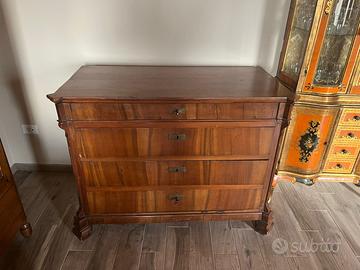 Mobile antico vintage