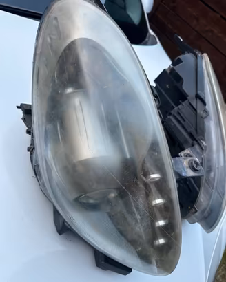 Coppia fari anteriori Alfa Romeo Giulietta – usati