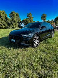 Audi Q8 55 TFSI e quattro 381 CV S Line | 04/2023