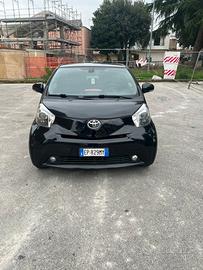 TOYOTA IQ 11/2012 1.0 AUTOMATICA