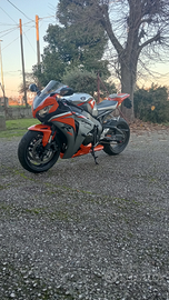 Honda CBR 1000 RR 2010 con 40.000 km