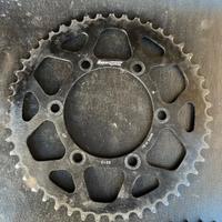 Corona 47 denti Triumph Daytona 675r