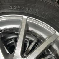Gomme invernali con cerchi originali Range Rover
