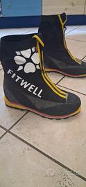 Scarponi alpinismo Fitweel numero 44.5