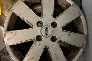 Cerchi ford 16