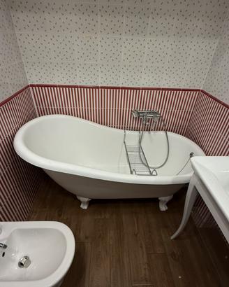 Vasca e lavabo