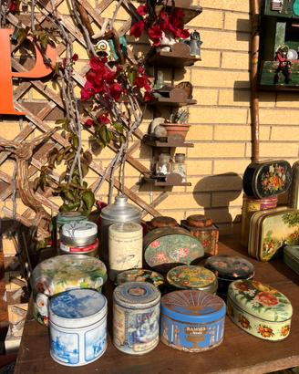 Lotto 15 scatole vintage in latta