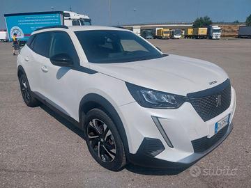 Peugeot 2008 BlueHDi 130 S&S EAT8 GT