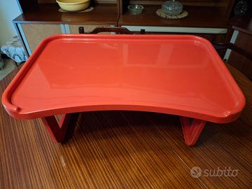 Vassoio pieghevole Kartell