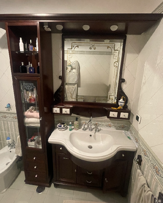 Arredo completo per il bagno LineaTre
