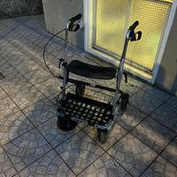 Carrello per anziani