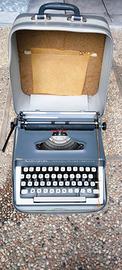 Macchina da Scrivere Remington Travel-Riter Deluxe