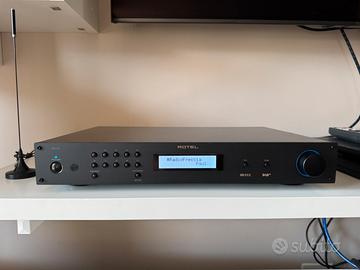Tuner Rotel RT11 con DAB