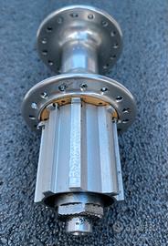 Mozzo posteriore campagnolo 32 fori