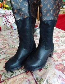 Stivali Louis Vuitton 