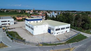 CAPANNONE A CASTELBELFORTE