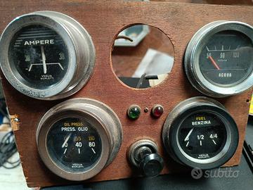 Pannello strumenti Fiat 124
