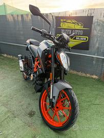 KTM DUKE 125 2024 QUICKSHIFTER ORIGINALE WP TFT
