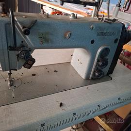 Macchina da cucire lineare Durkopp