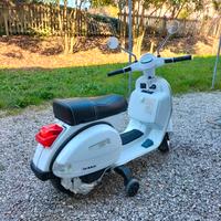 Vespa PX150 elettrica 